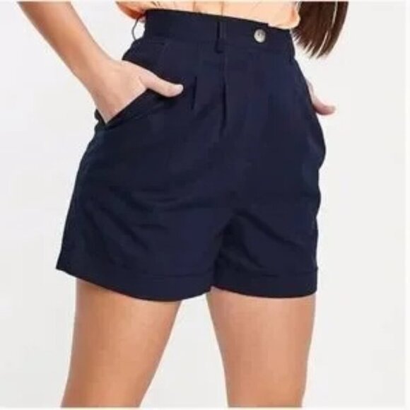 ASOS Women's Navy Blue High Waisted Shorts Pleated Cuffed Hems Size 6 Linen - Picture 1 of 7